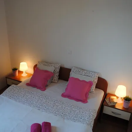 Mime Apartment *
